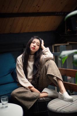 黑色蕾丝透视露胸旗袍连衣裙